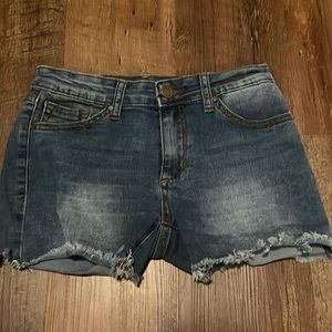 These super cute blue Jean shorts are from Joes in a size 14 girls.